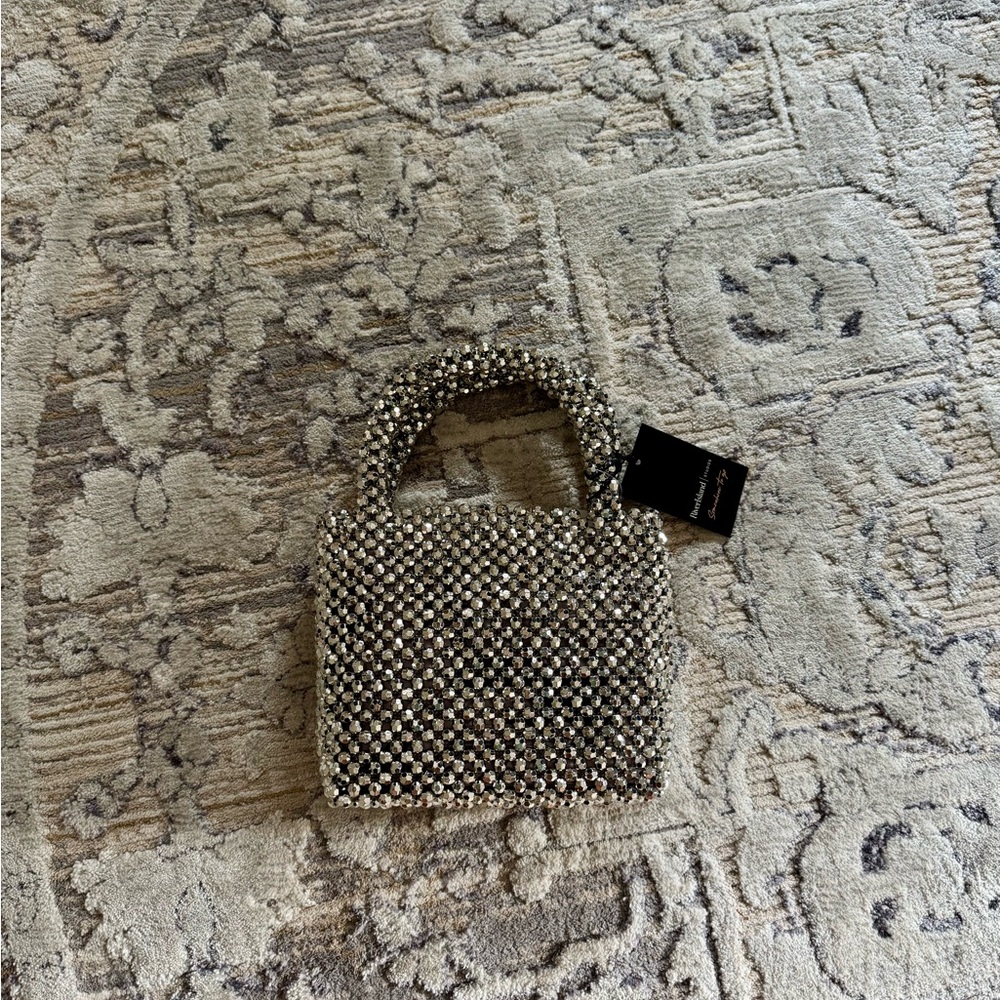 Elegant Silver Beaded Handbag